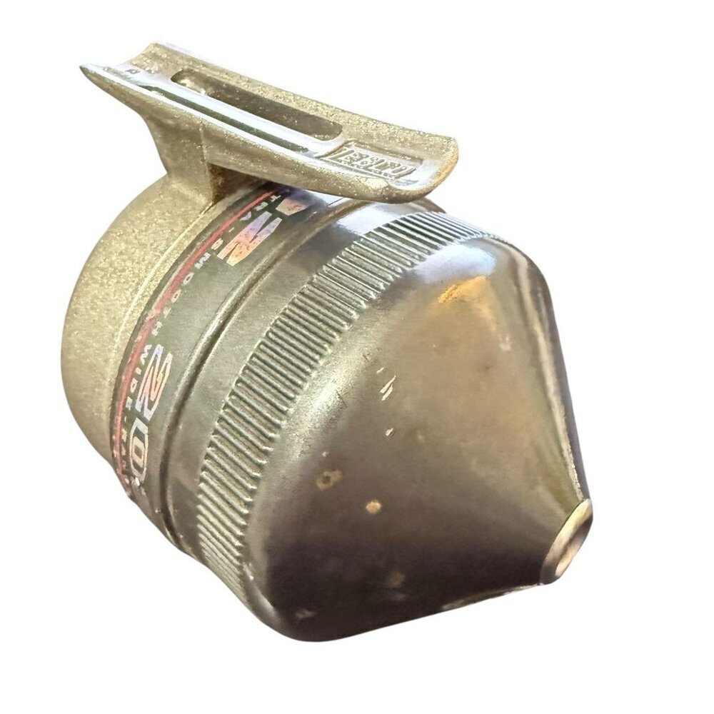 Vintage Zebco 202 Push Button Spin Cast Reel Works